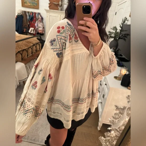 Anthropologie Women’s Ivory Boho Embroidered Blouse Top Size XL Like New! - Picture 10 of 10